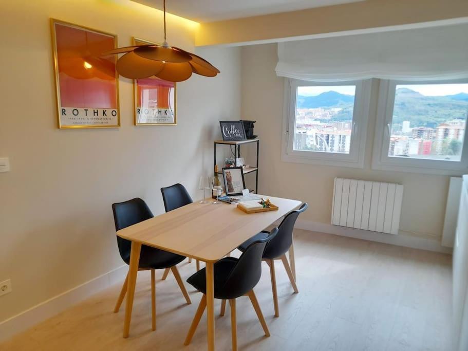 Calida Estancia Descubre La Ciudad Bilbao Extérieur photo